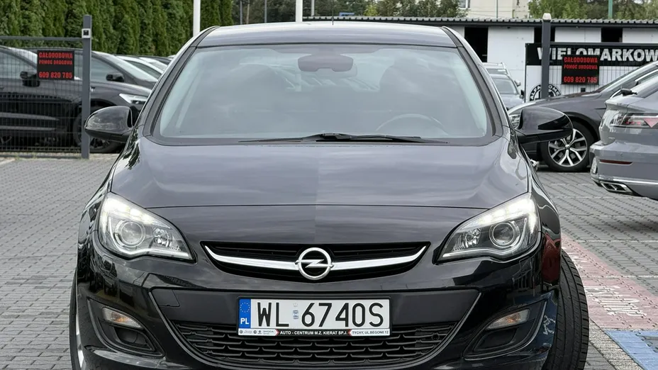 OPEL Astra -
