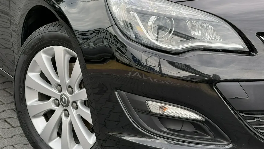 OPEL Astra -