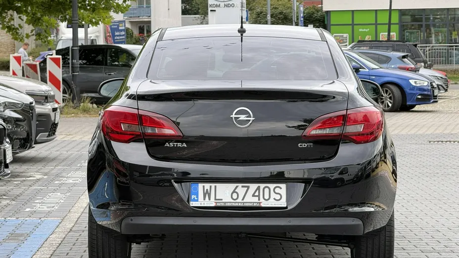 OPEL Astra -