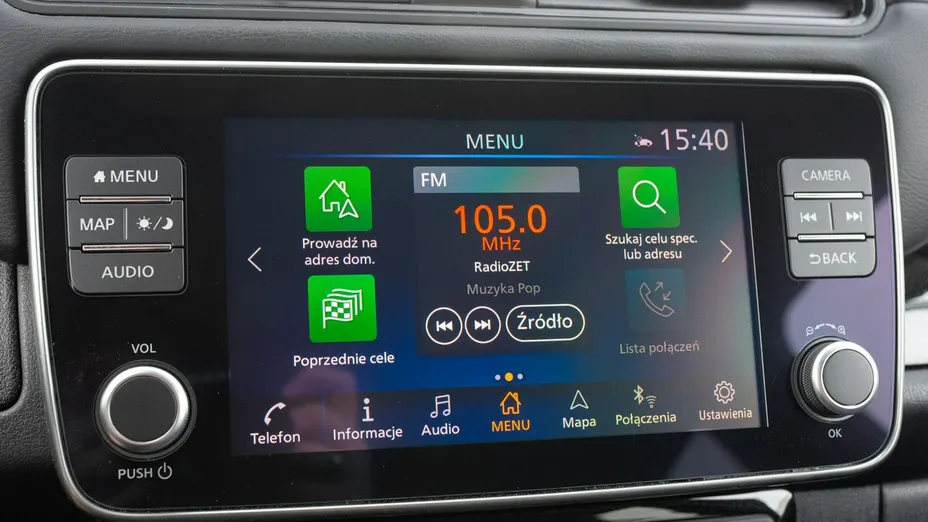 NISSAN Leaf -