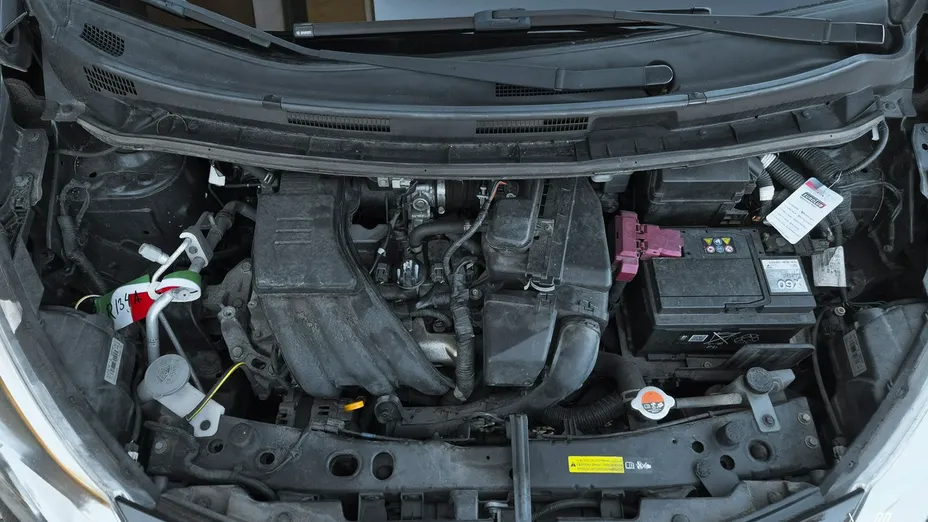 NISSAN Note -