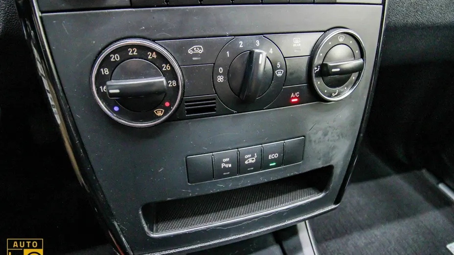 MERCEDES-BENZ A Klasa -