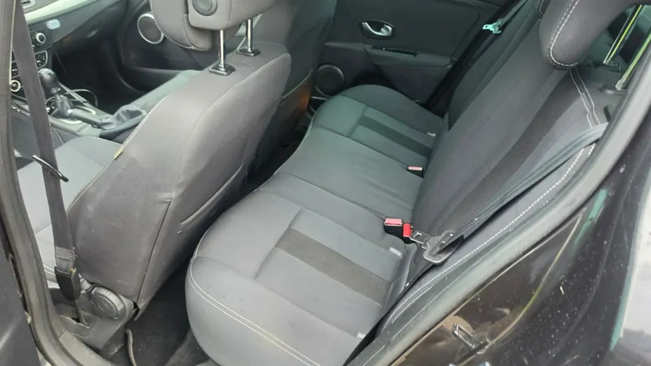 RENAULT Megane -