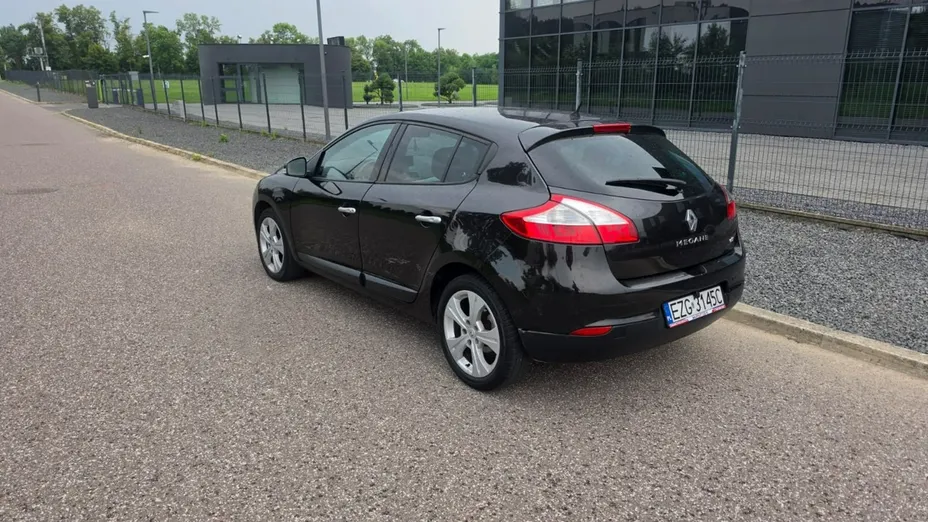 RENAULT Megane -