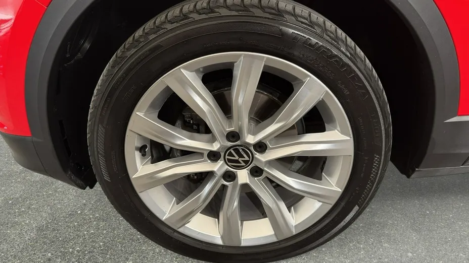 VOLKSWAGEN T-ROC -