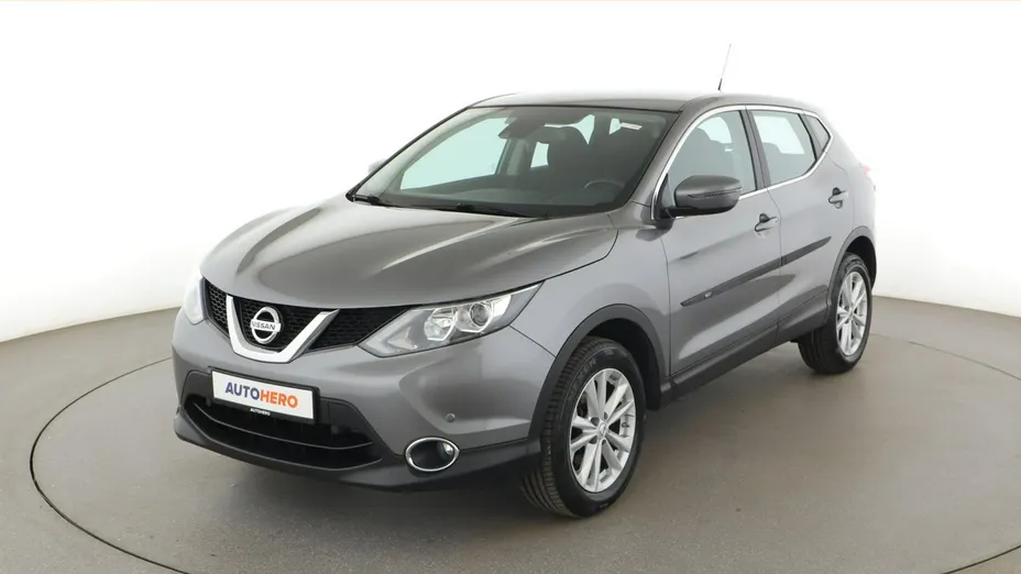 NISSAN Qashqai -