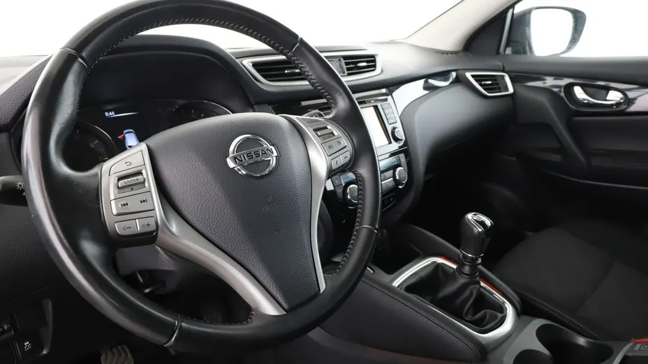 NISSAN Qashqai -
