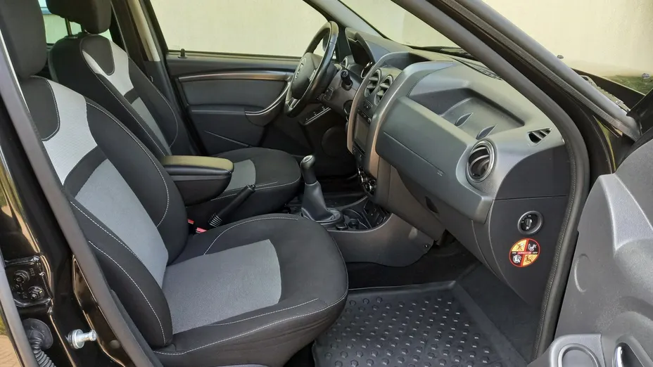DACIA Duster -