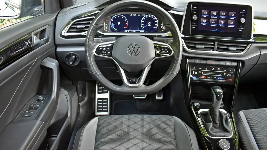 VOLKSWAGEN T-ROC -