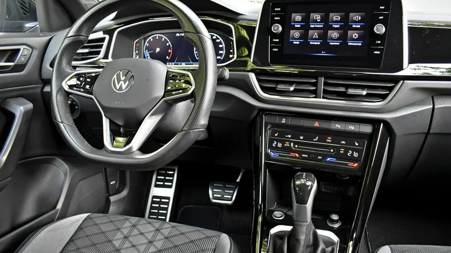 VOLKSWAGEN T-ROC -