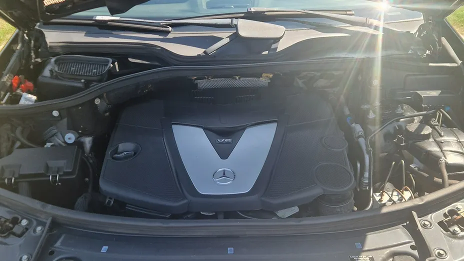 MERCEDES-BENZ ML -