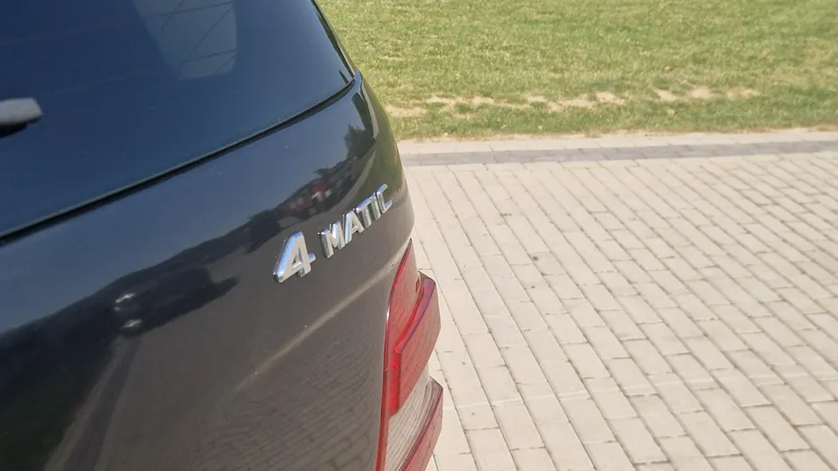 MERCEDES-BENZ ML -