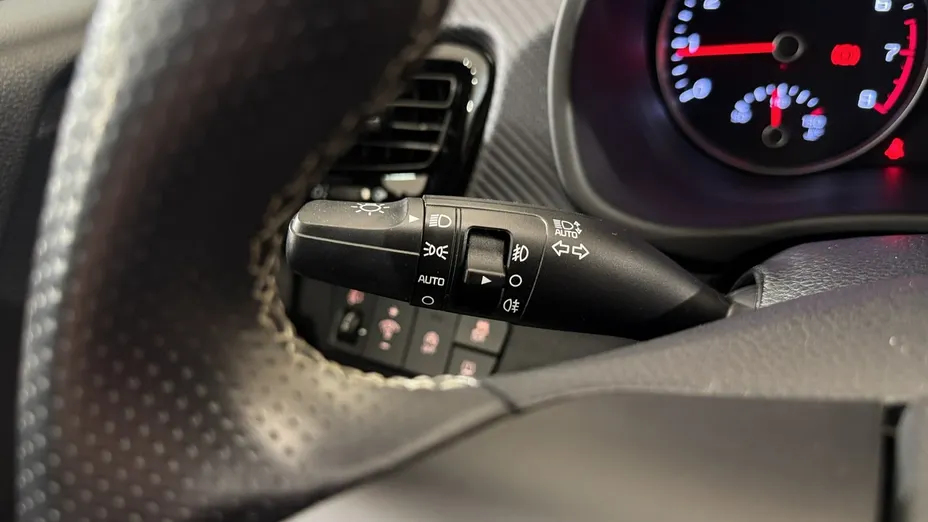 KIA Rio -