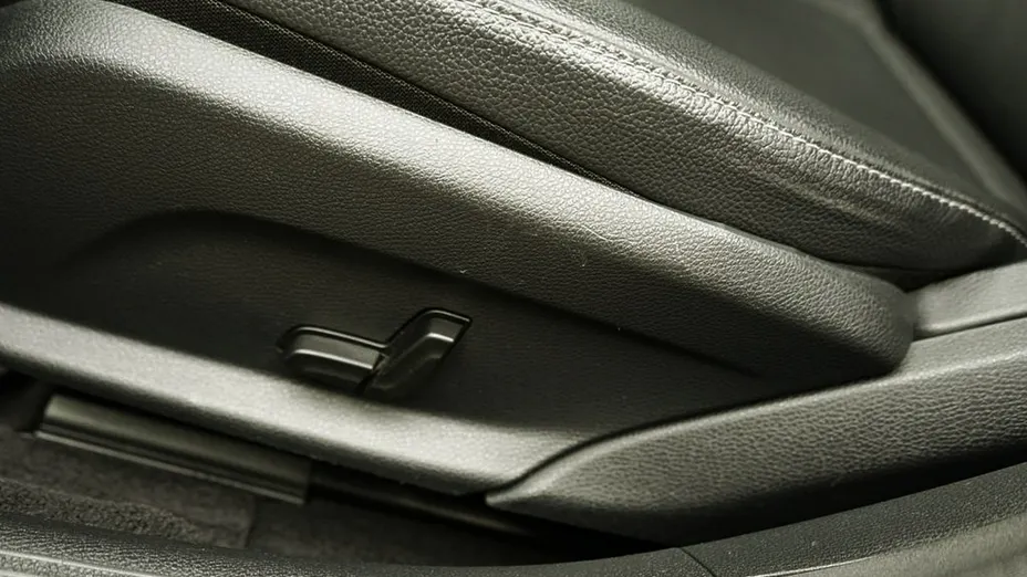 MERCEDES-BENZ C Klasa -