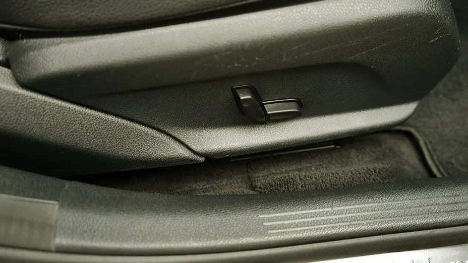 MERCEDES-BENZ C Klasa -