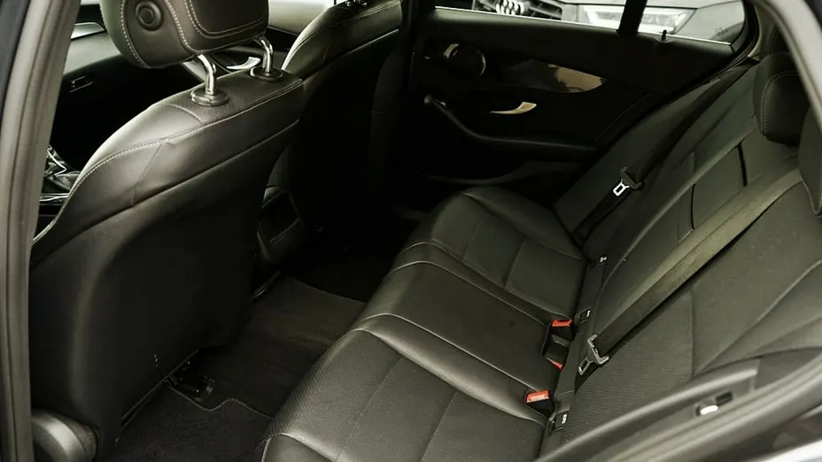 MERCEDES-BENZ C Klasa -