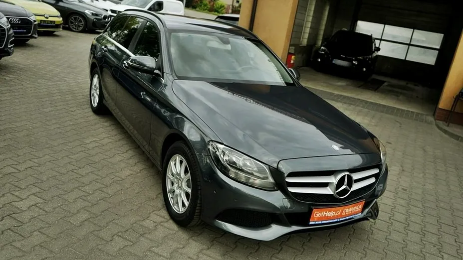 MERCEDES-BENZ C Klasa -