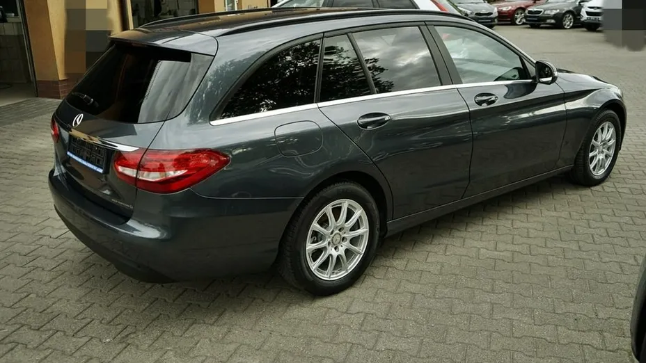 MERCEDES-BENZ C Klasa -
