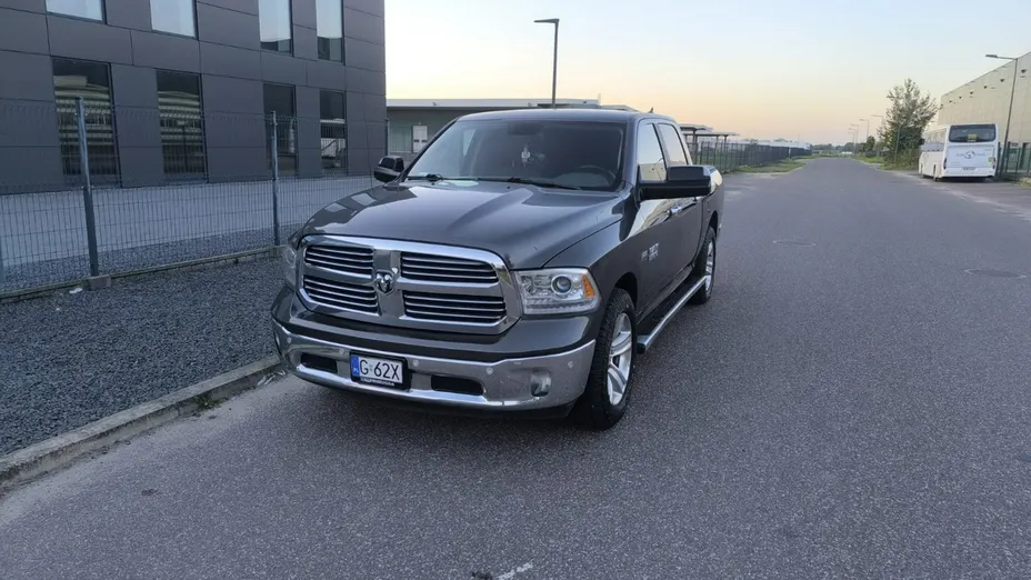 DODGE RAM -