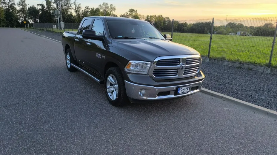 DODGE RAM -