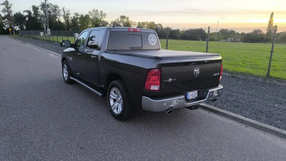 DODGE RAM -