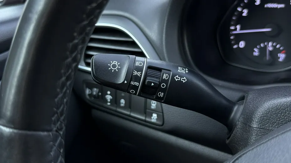 HYUNDAI i30 -