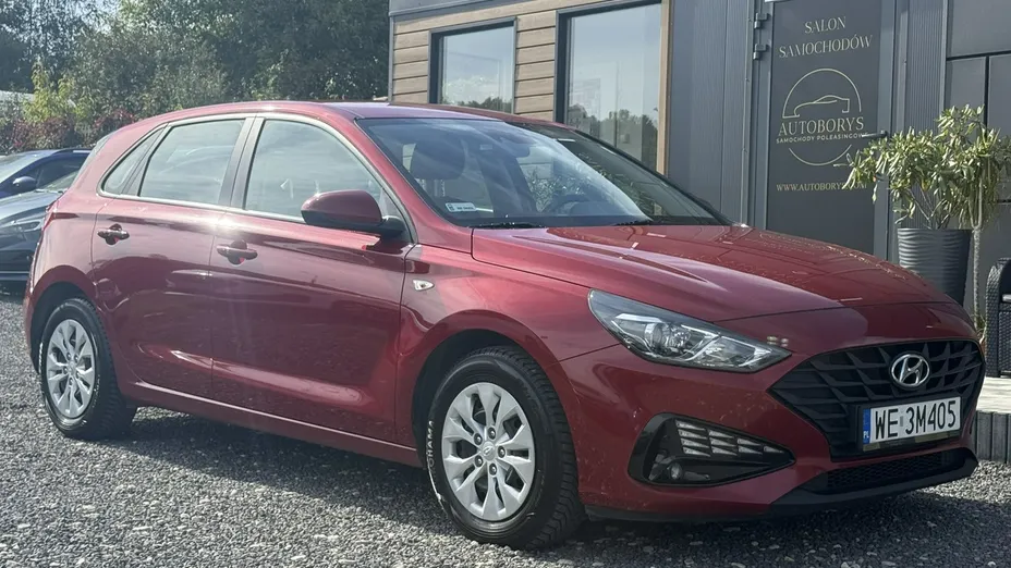 HYUNDAI i30 -