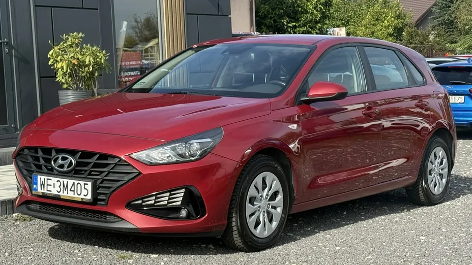 HYUNDAI i30 -