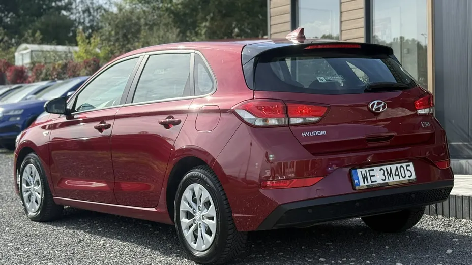 HYUNDAI i30 -