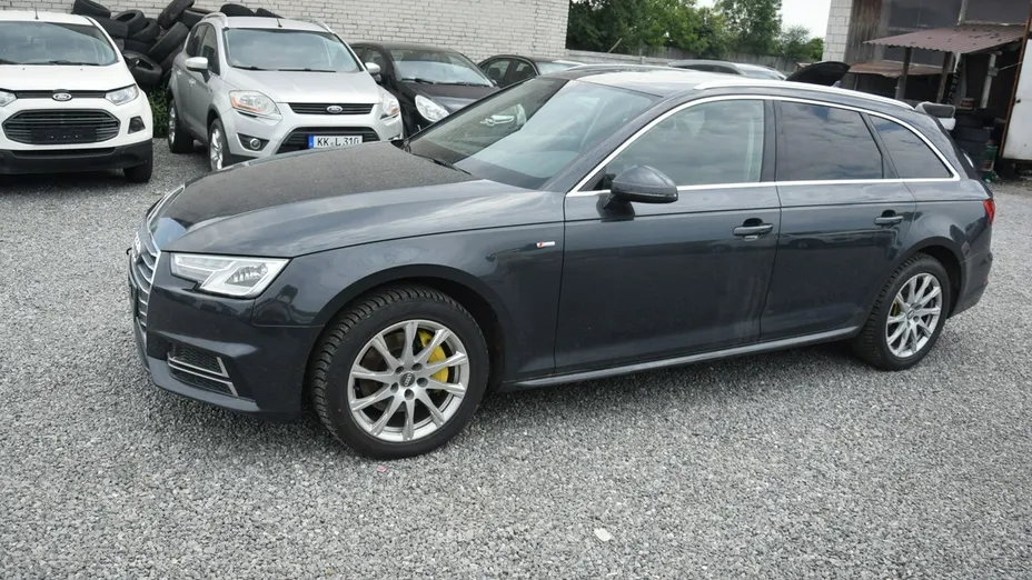 AUDI A4 Avant -