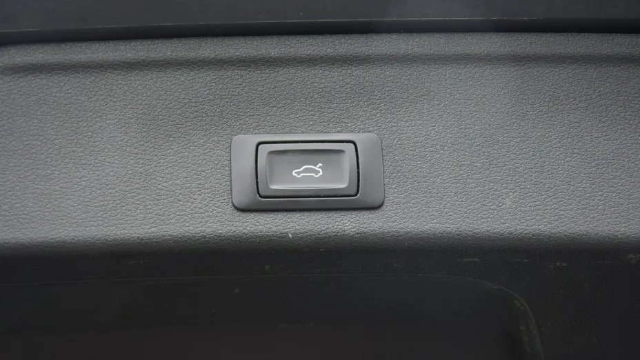 AUDI A4 Avant -