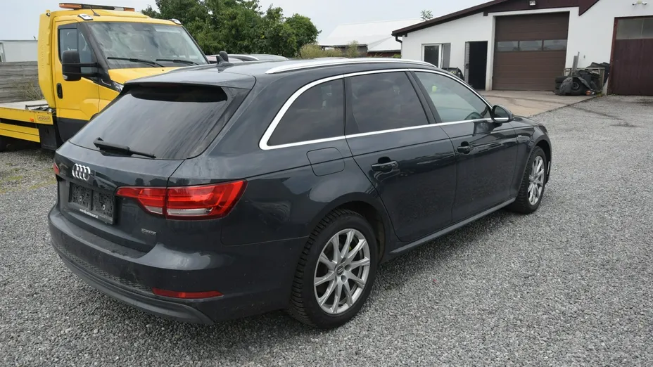 AUDI A4 Avant -