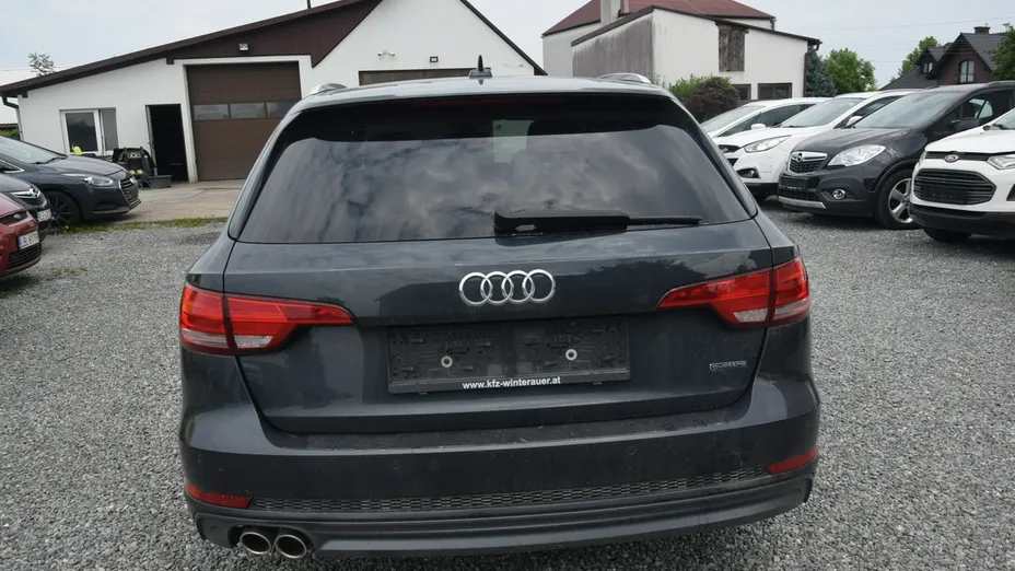 AUDI A4 Avant -