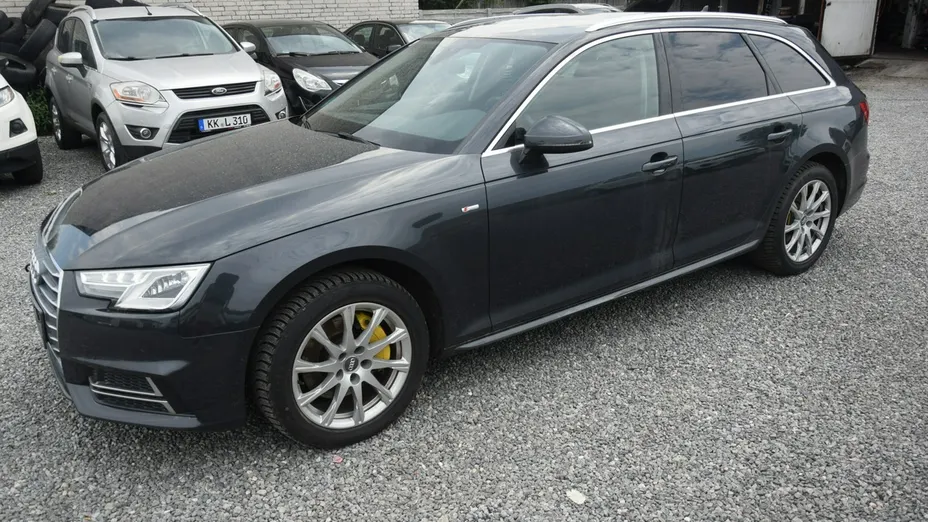 AUDI A4 Avant -