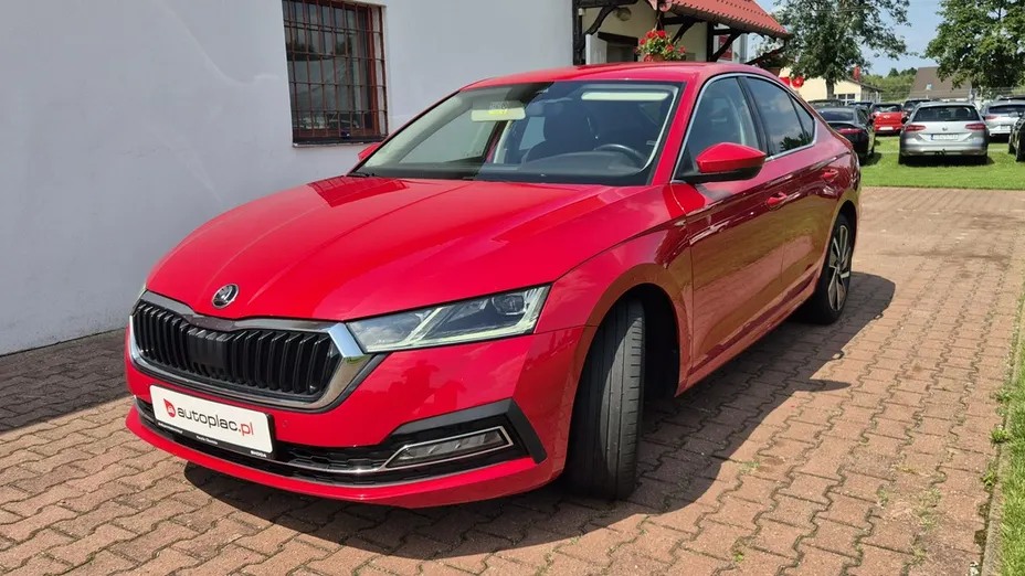 SKODA Octavia -