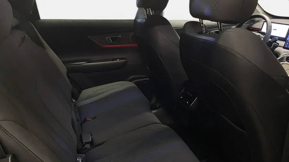 CHERY Tiggo 8 -