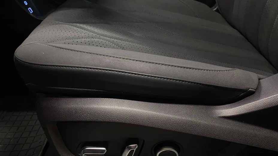 CHERY Tiggo 8 -