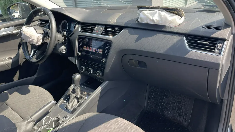 SKODA Octavia -