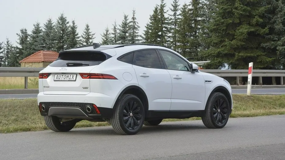 JAGUAR E-Pace -