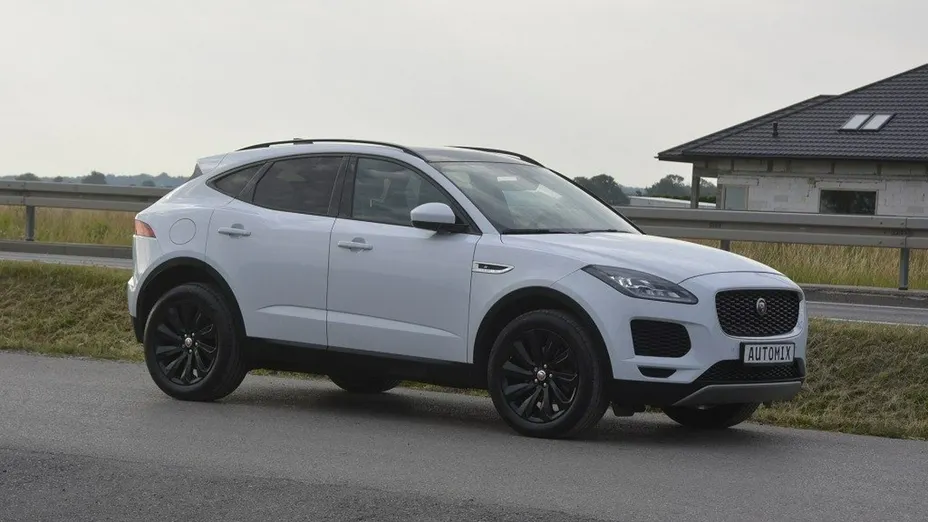 JAGUAR E-Pace -