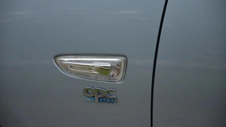OPEL Insignia -