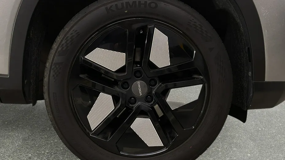 OMODA Omoda 5 -