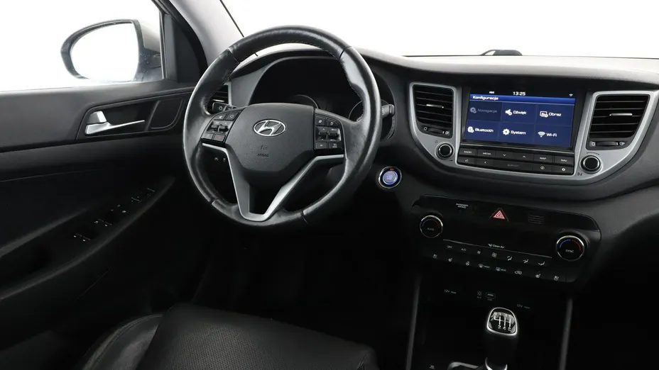 HYUNDAI Tucson -