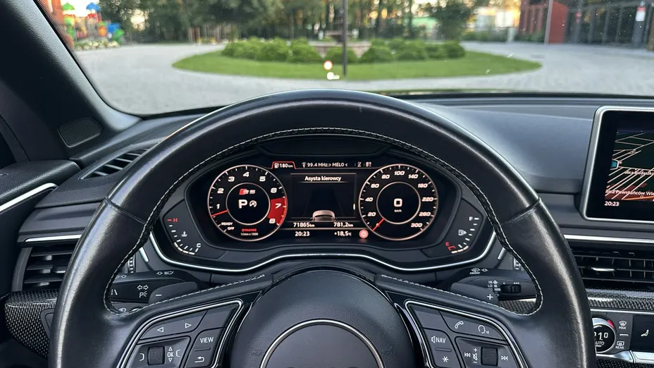 AUDI S5 Cabrio -