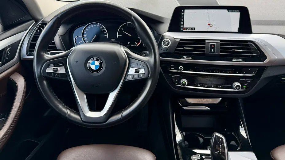 BMW X3 -