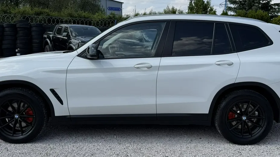 BMW X3 -
