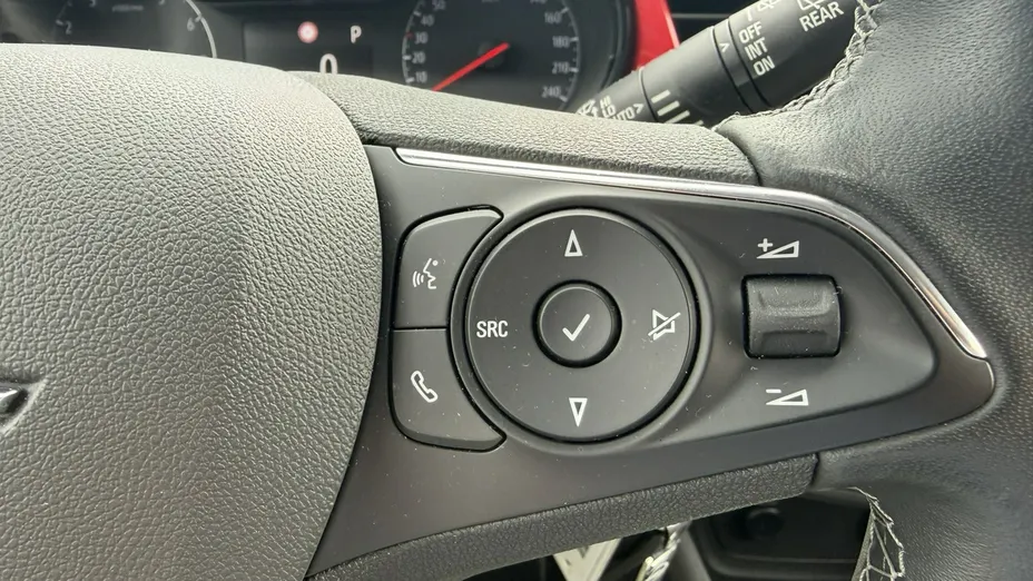 OPEL Crossland -