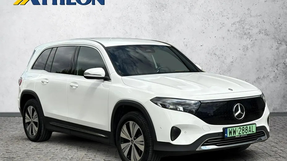 MERCEDES-BENZ EQB -