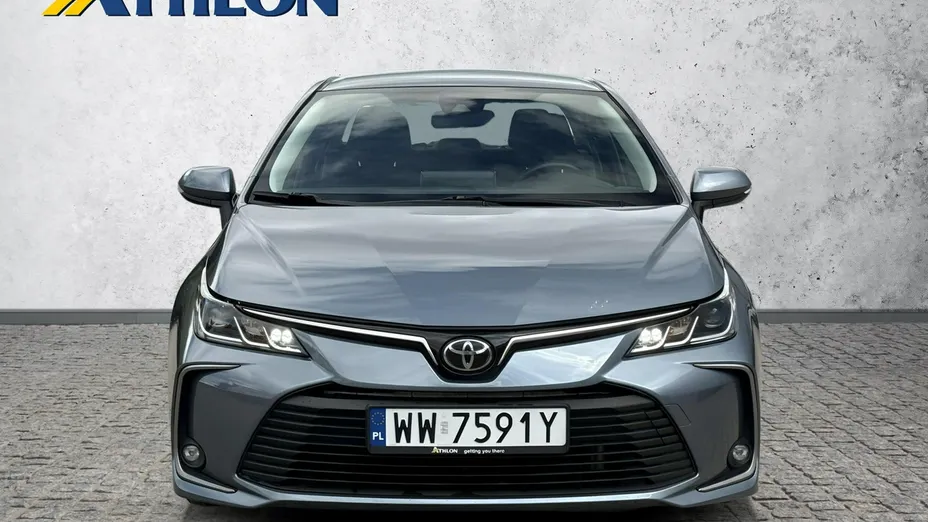 TOYOTA Corolla -