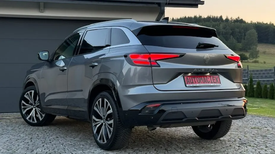 RENAULT Austral -